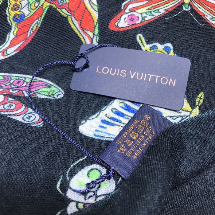 Louis Vuitton Scarf LV00068